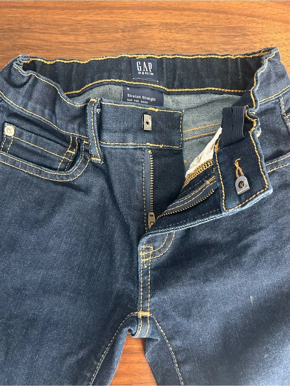 GAP straight leg